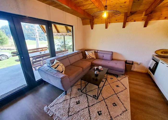 Forest House Bukva